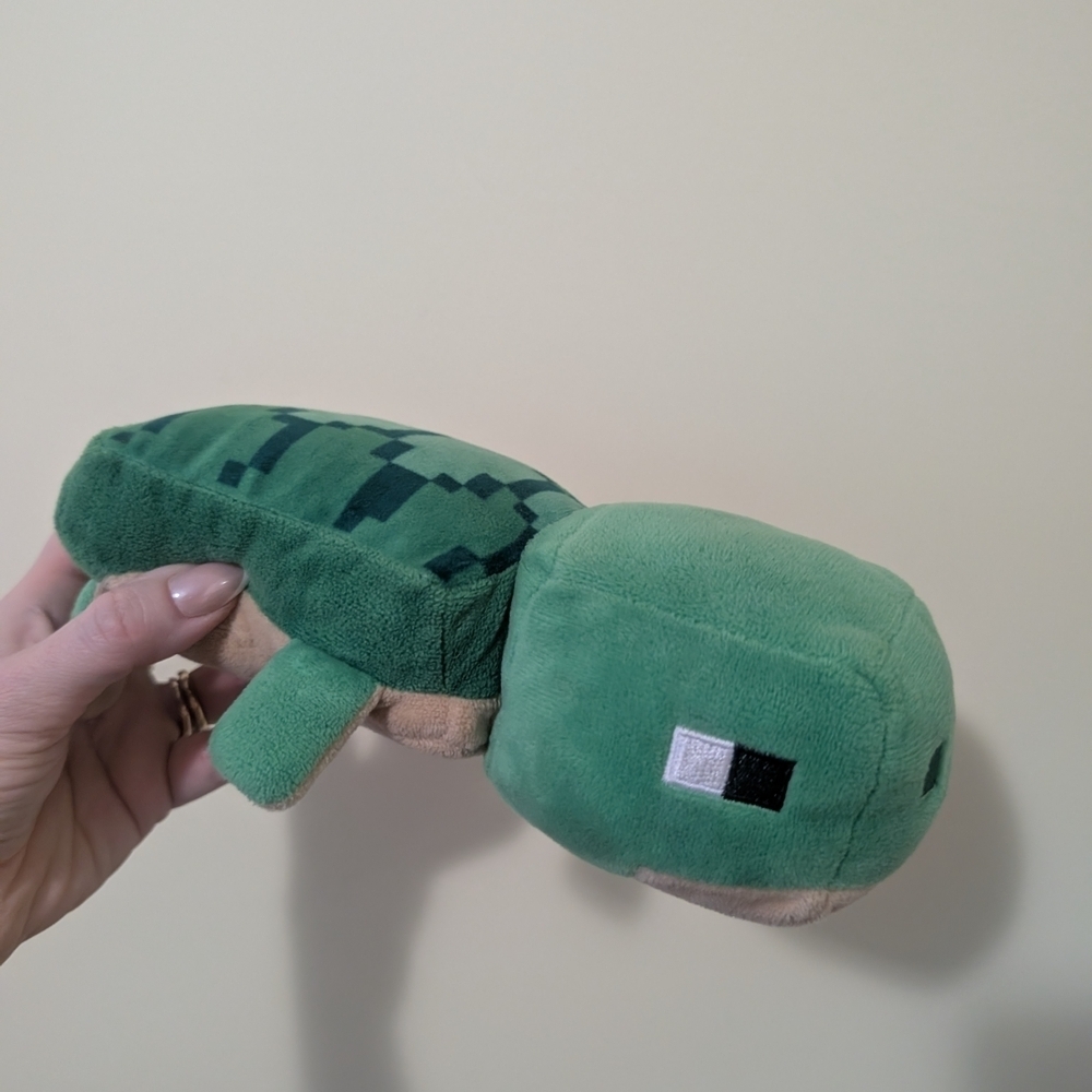 Pair Of Minecraft Pixel Plush Toy with Pink Hair and Green Turtle - Picture 5 of 11